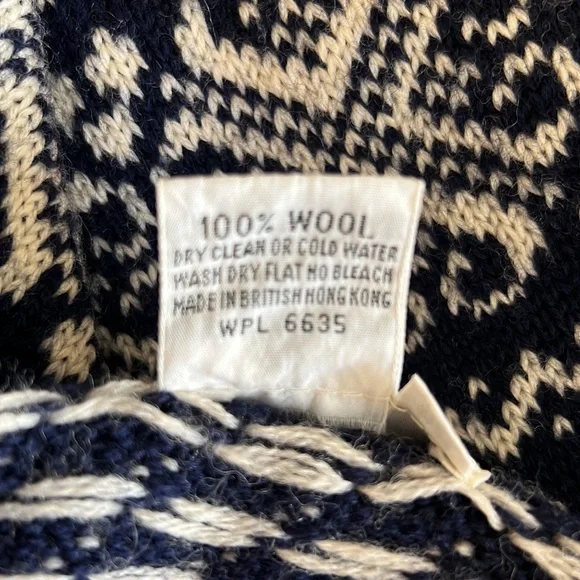 Vintage 70’ 80’ Authentic Sweater 100% Wool Made in British Hong Kong Size L - Picture 11 of 11